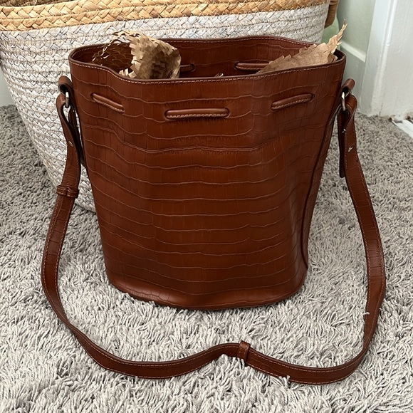 Sezane Farrow Camel Croco Bucket Bag - Picture 9 of 16